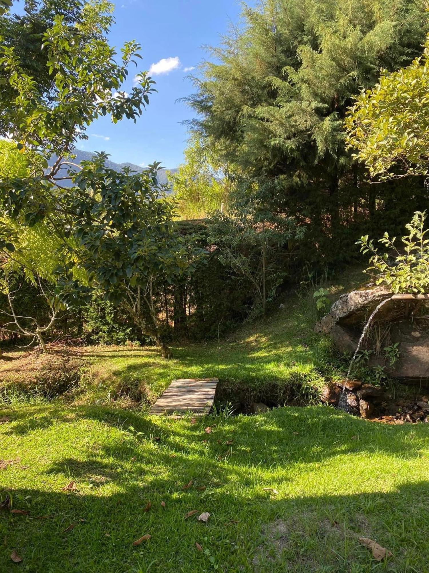Casa Na Montanha A 500 Metros Da Pedra Do Bau Διαμέρισμα Sao Bento do Sapucai Εξωτερικό φωτογραφία